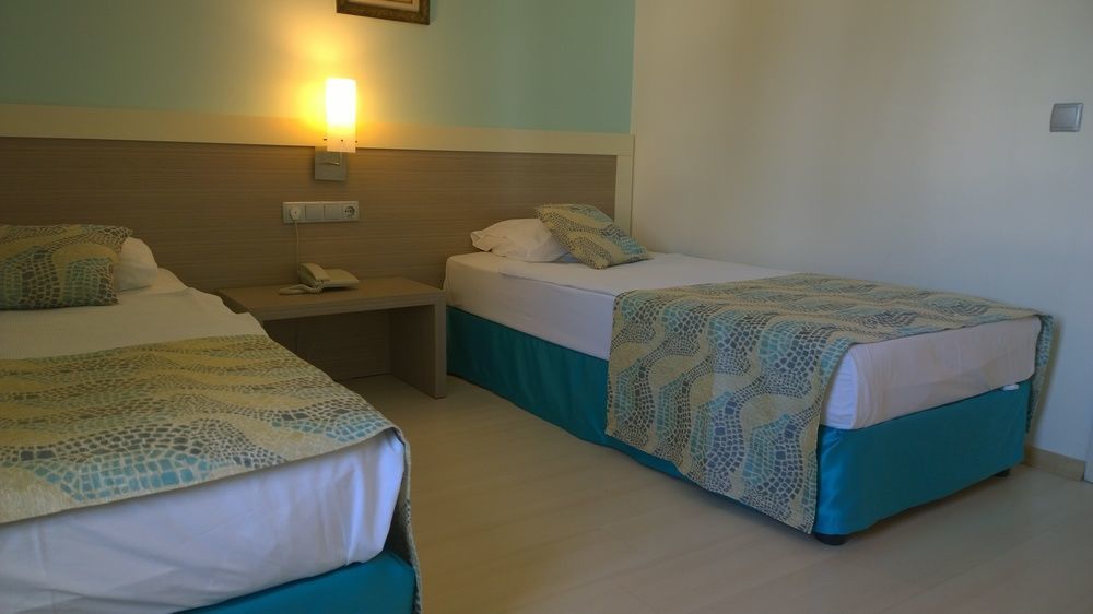 Costa Queen Suites 검벳 외부 사진