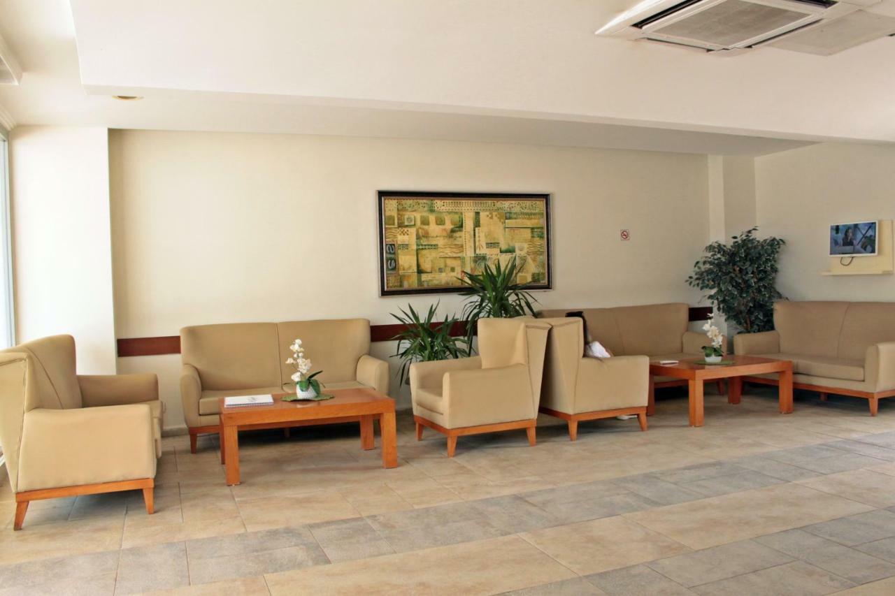 Costa Queen Suites 검벳 외부 사진
