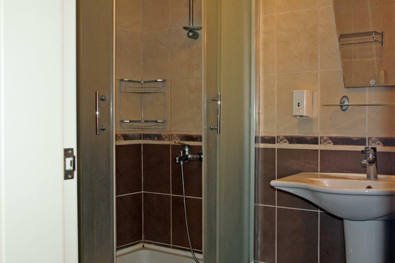 Costa Queen Suites 검벳 외부 사진